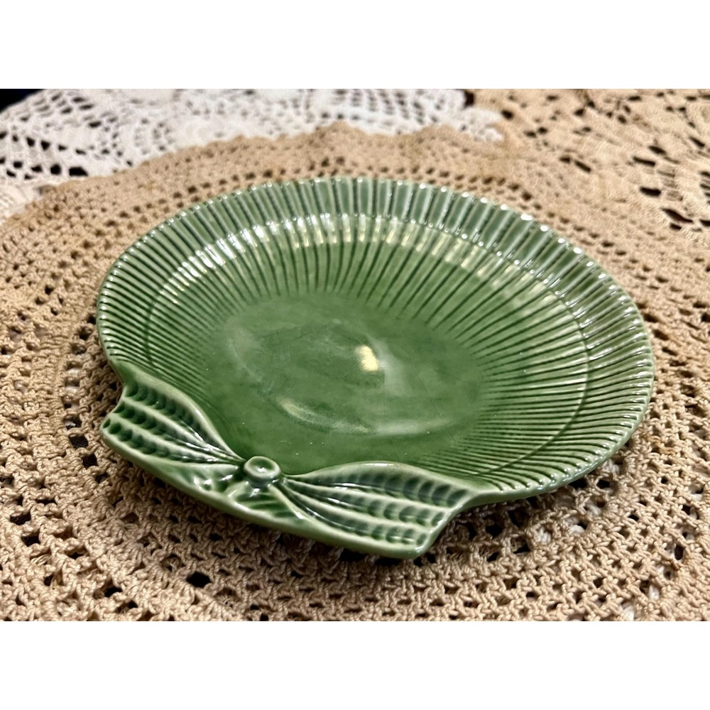 Lily Pad Majolica Ceramic Plate Whimsy